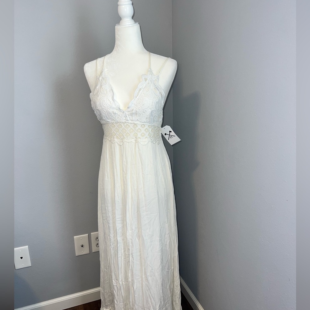 HYFVE white maxi dress bustier crochet lace bralette top large